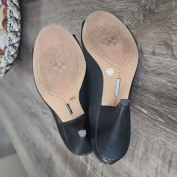 Vince Camuto Annan Leather Studded Peep Toe Ankle Booties 9.5 - Picture 8 of 11